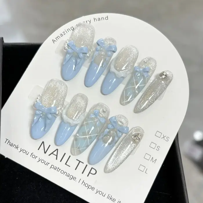 10 pièces pouding petit ours presse sur ongles à la main mignon bleu Style français nœuds papillon doux faux