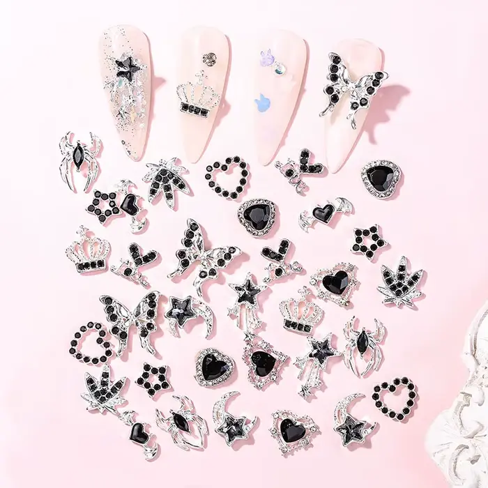 30 Breloques Roses pour Ongles en Alliage, Strass 3D Étoile Papillon Cœur Croix, Pierres Précieuses,