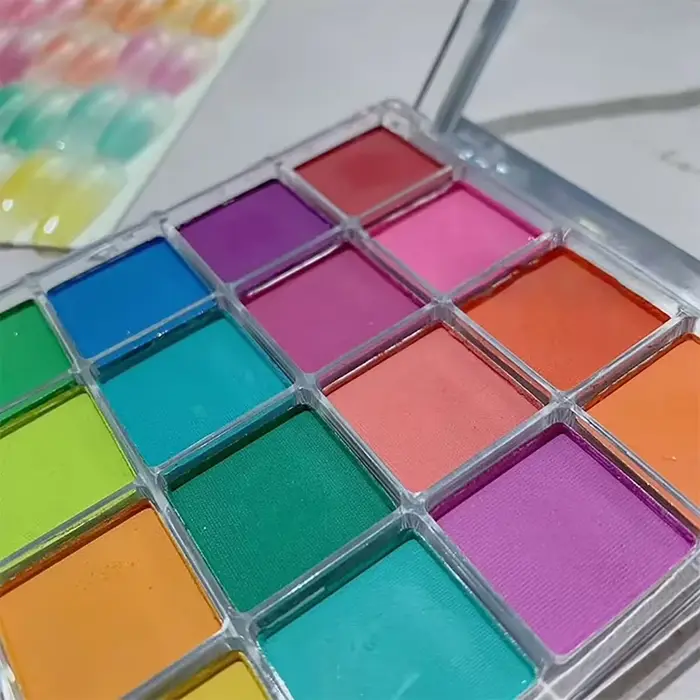 16 disques dégradés arc-en-ciel