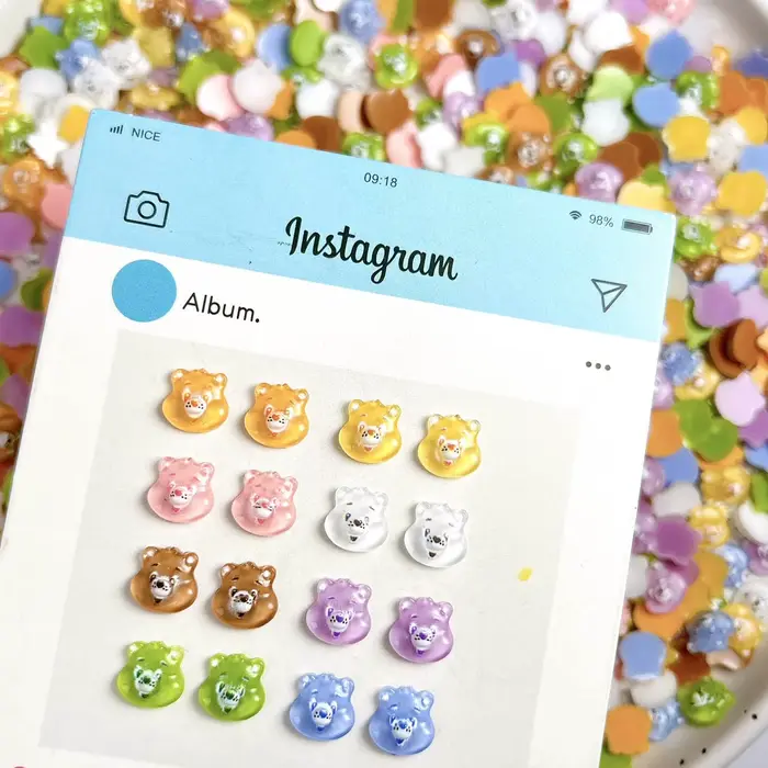 50 pièces plusieurs couleurs dessin animé Kawaii ours tête résine ongles breloques créatif transluci
