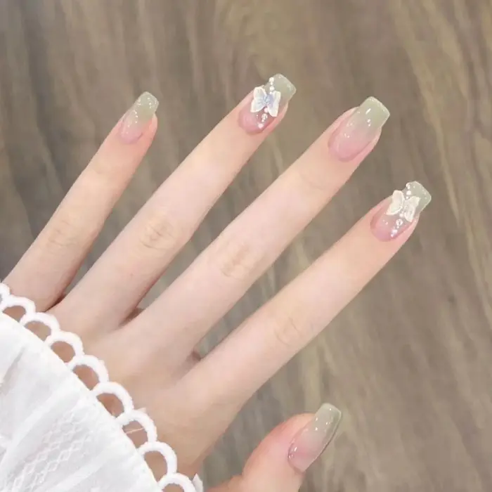 Faux ongles d'été frais faits main