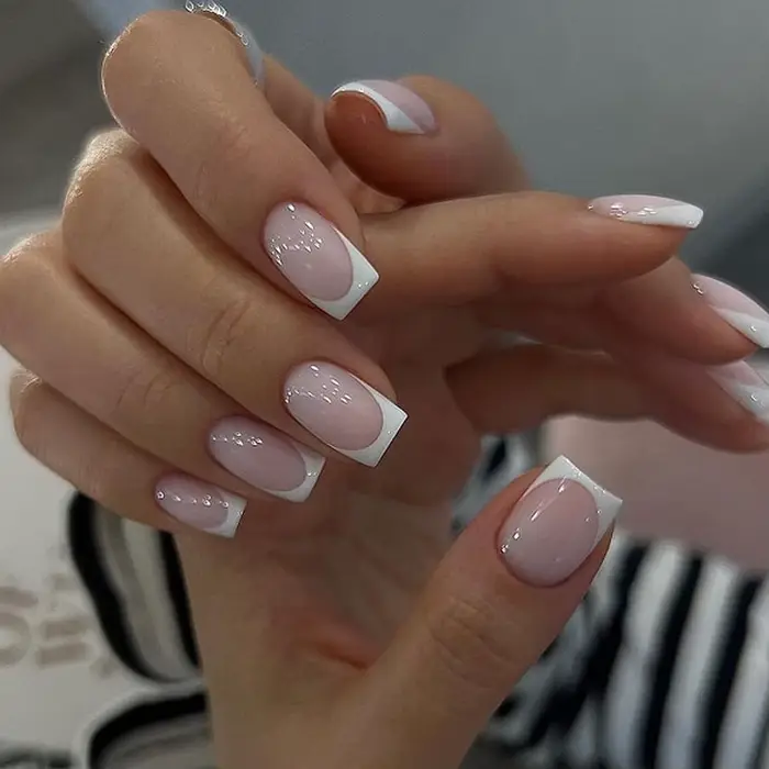 24 pièces pointe française presse à la main sur les ongles minimaliste couleur unie faux