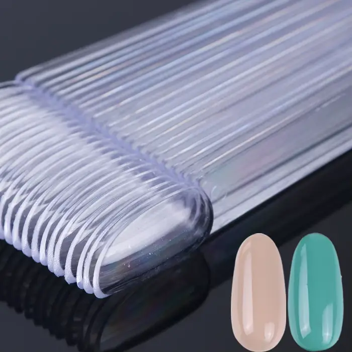 Embouts d'affichage pour faux ongles