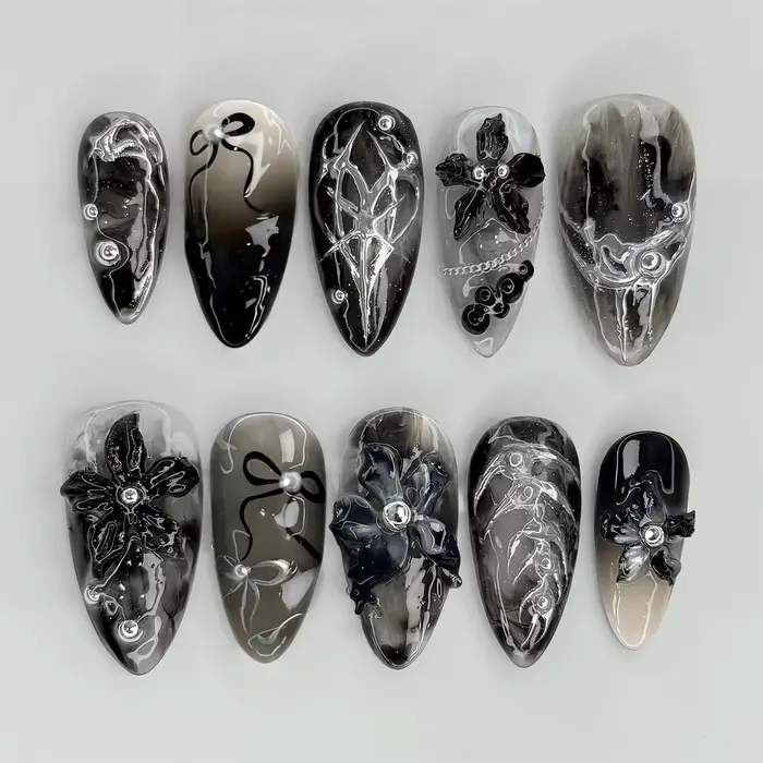 24 pièces faux ongles fille épicée arc argenté avec diamant