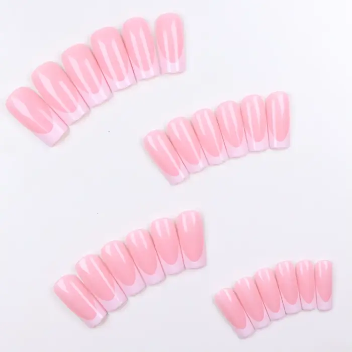120 pièces par boîte d'ongles artificiels de style français rose clair
