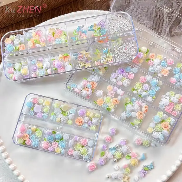 6/12 Grilles de breloques 3D pour nail art
