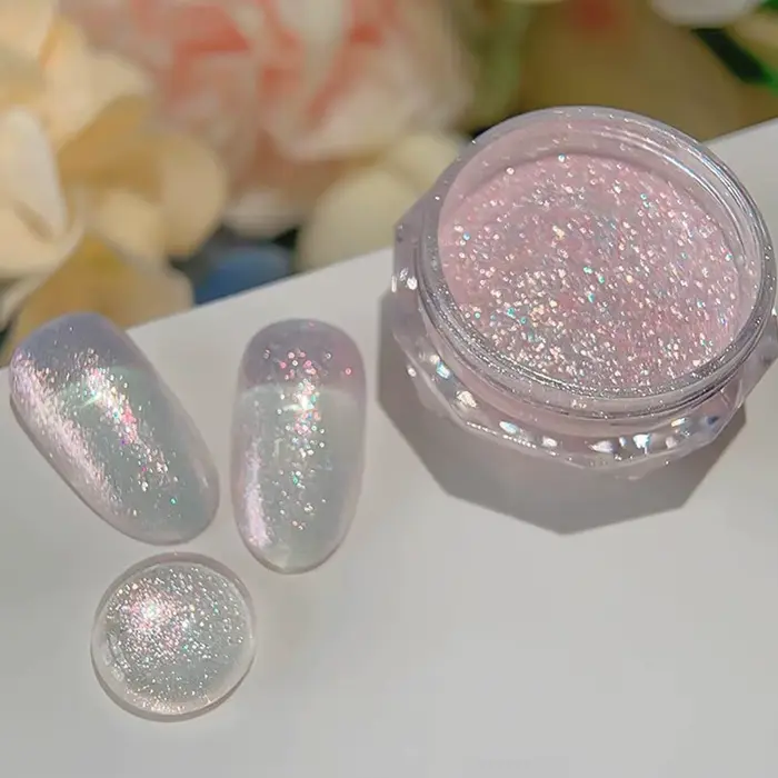 Poudre à ongles effet perle