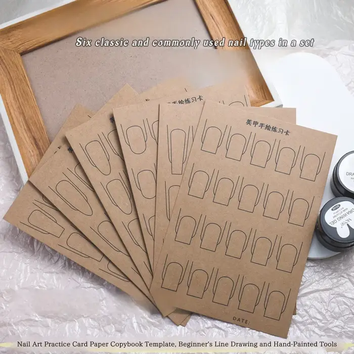 100 ensembles de carton de pratique de peinture à la main pour Nail Art