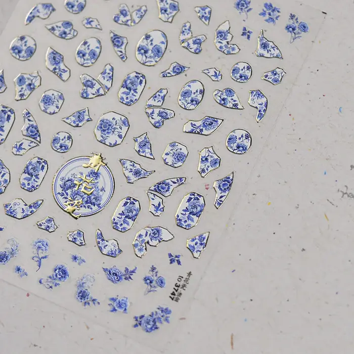 Autocollant pour ongles Dragon en porcelaine bleue et blanche