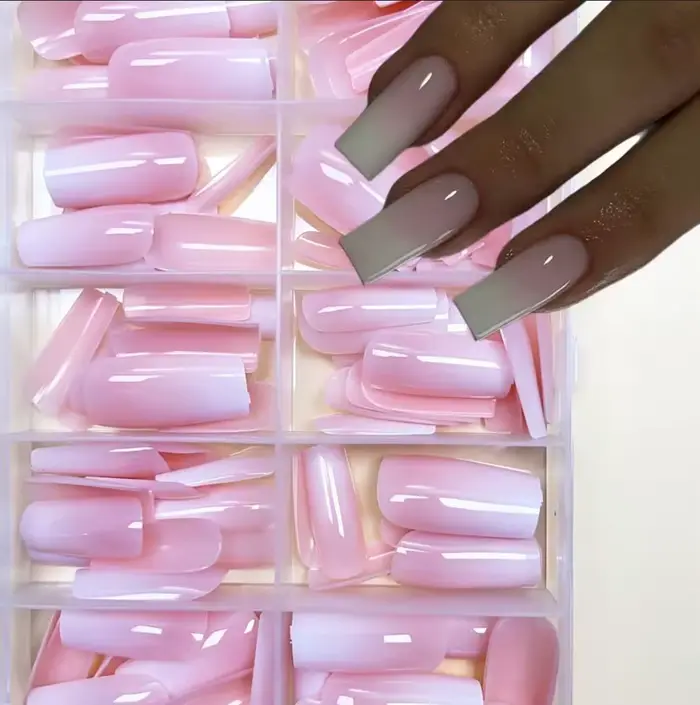 Faux ongles à pression ombrés rose à blanc pour femmes, 120 pièces, dégradé rose, carré moyen, finit