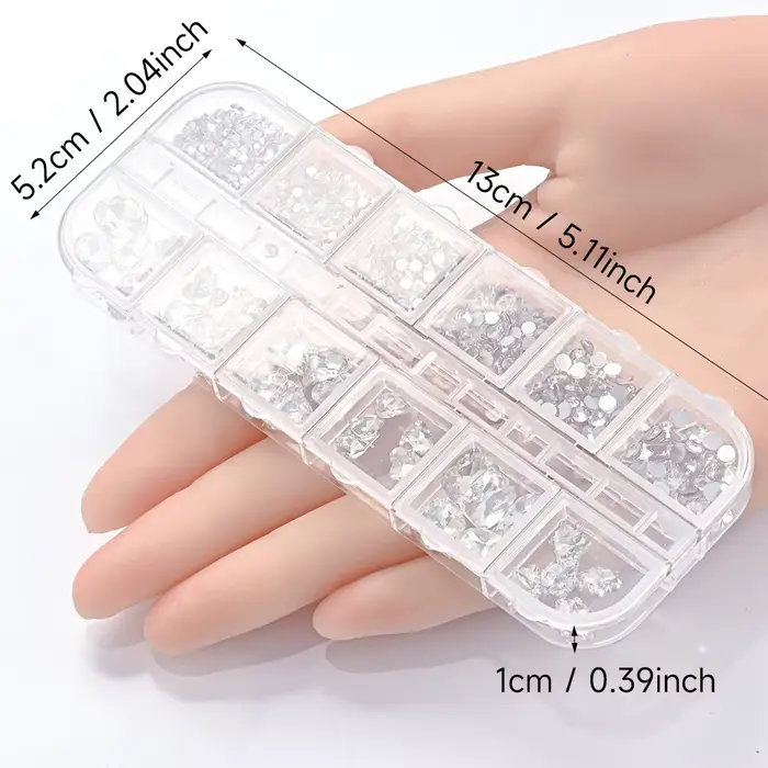 1 boîte de strass 3D transparents pour Nail Art