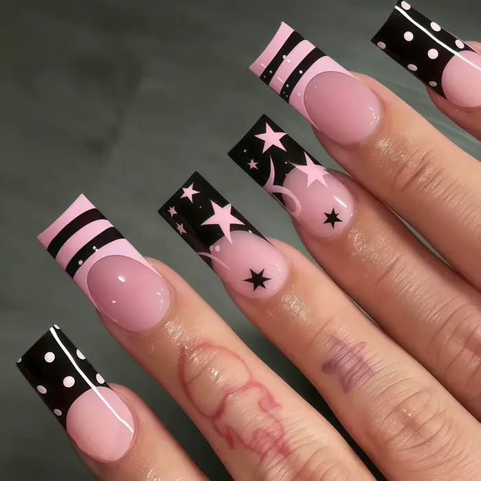 Faux ongles français jaunes à pression bleue et amande