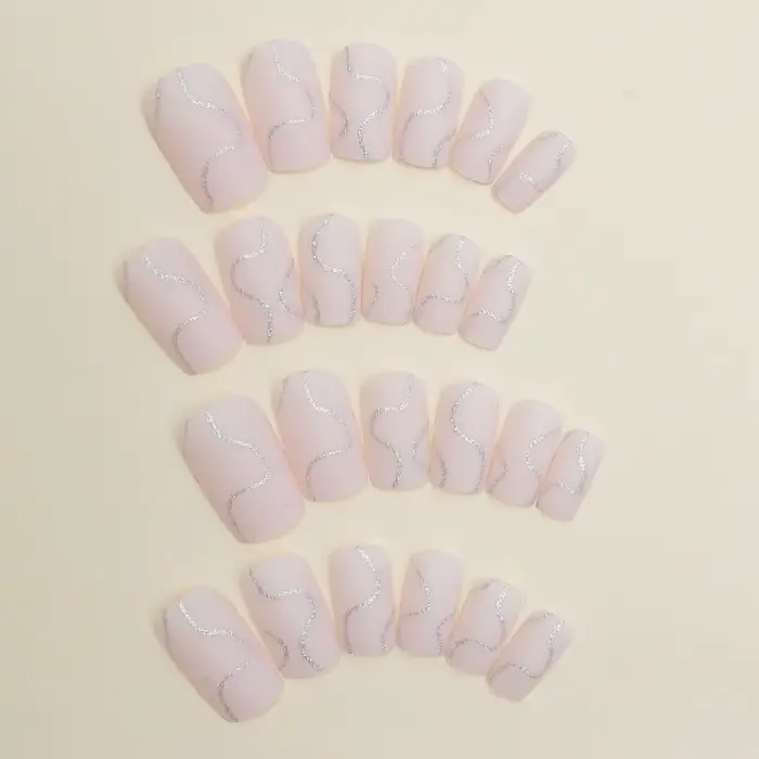 Faux ongles à couverture complète pour fille