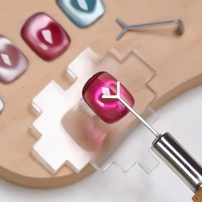 4 styles d'outils de nail art en métal pour ongles œil de chat en Y / style français mignon