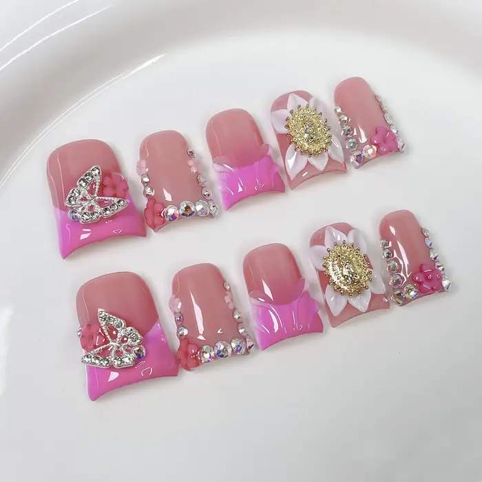 10 faux ongles courts en forme de bec de canard, avec papillons 3D, fleurs, pointe française rose, p