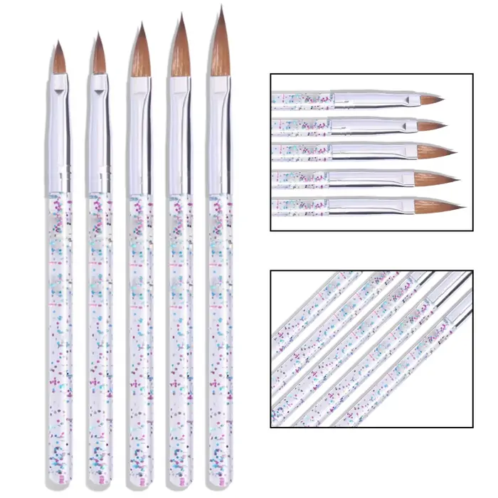 Pinceaux à ongles professionnels