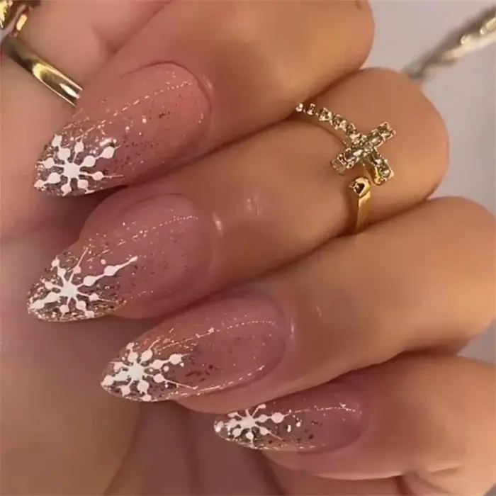 Ensemble de Faux Ongles Style Européen Doux, Flocons de Neige, Bâton à Presser, N64.French, Noël, vitation, N64.perfect, Nail Art, 24 Pièces
