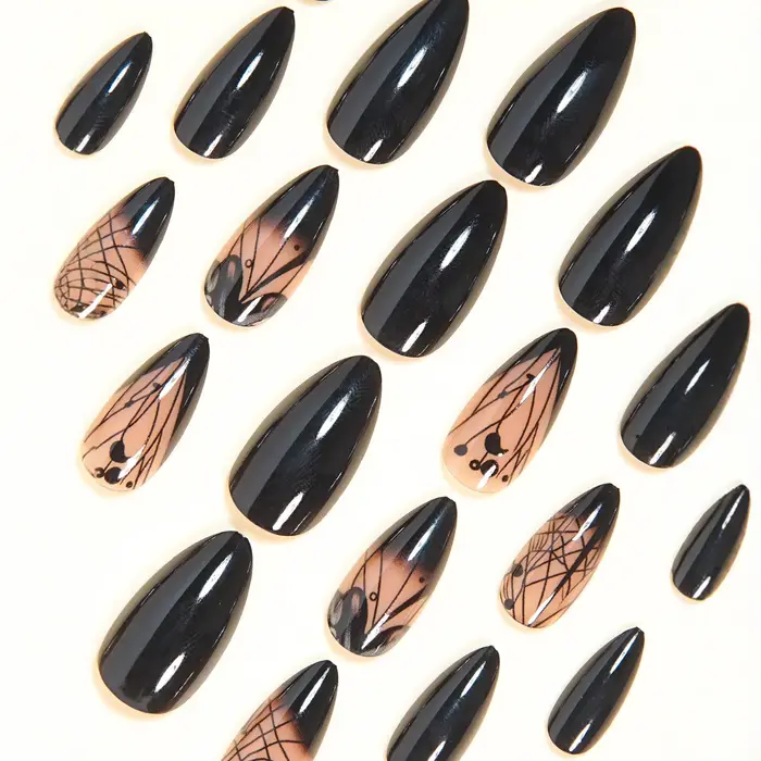 Faux ongles moyens pour femmes et filles