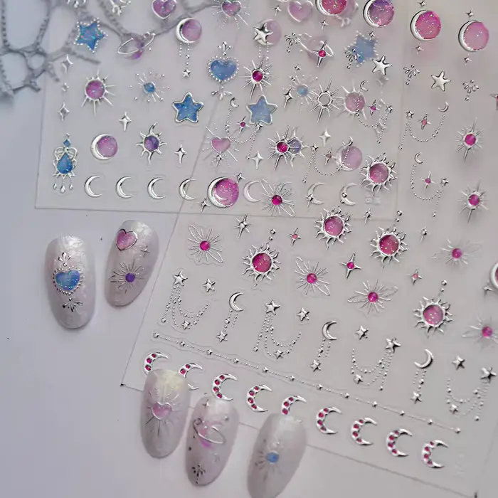 Autocollants pour ongles en forme d'étoile à cinq branches colorés