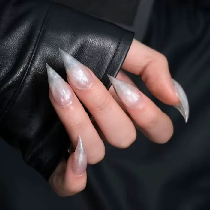Faux ongles en forme de griffes de dragon