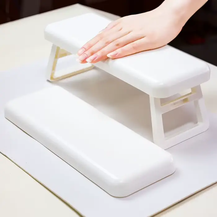 1 oreiller à ongles pour manucure