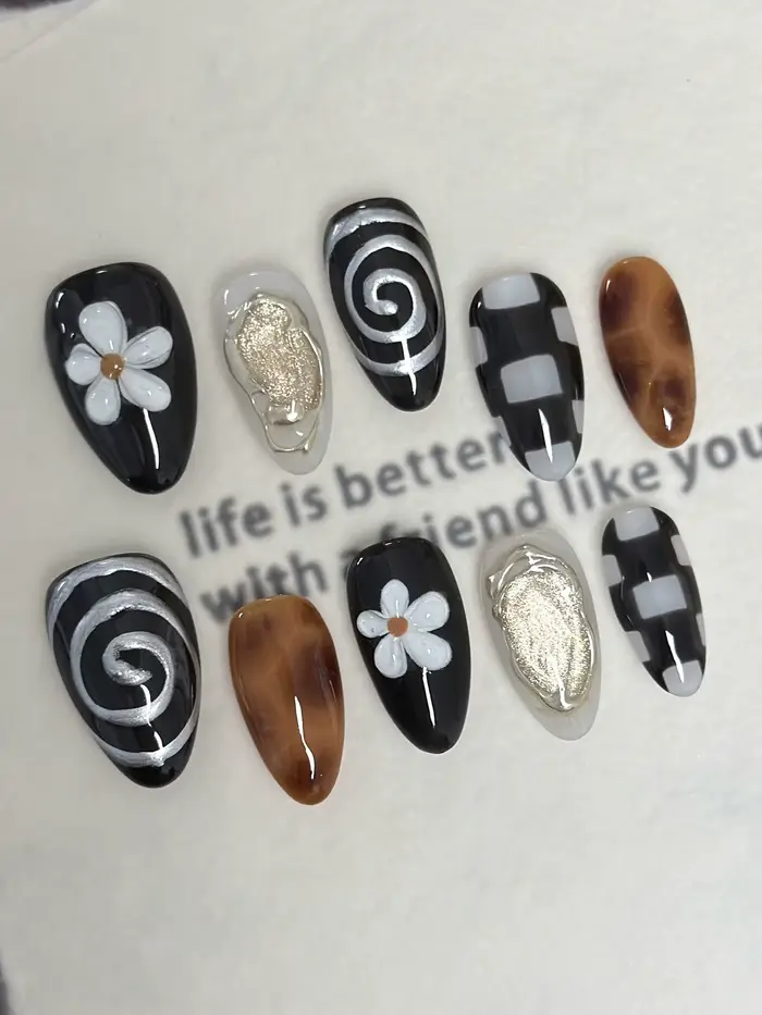 10 faux ongles à presser faits main