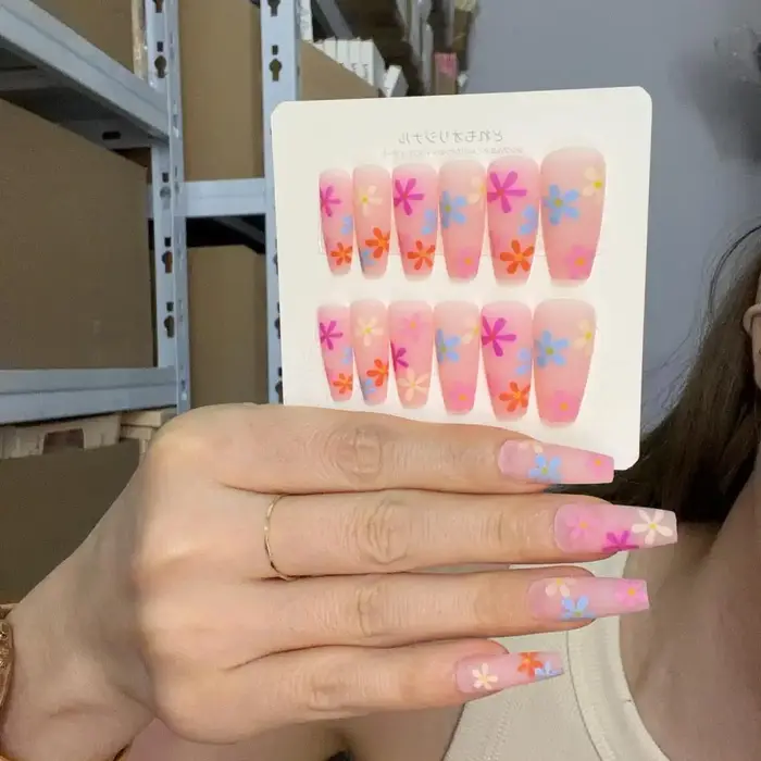 24 pièces/boîte, faux ongles floraux de style rustique français, amovibles et réutilisables, ensemble d'ongles en acrylique à presser, longs ongles artificiels de type ballet.