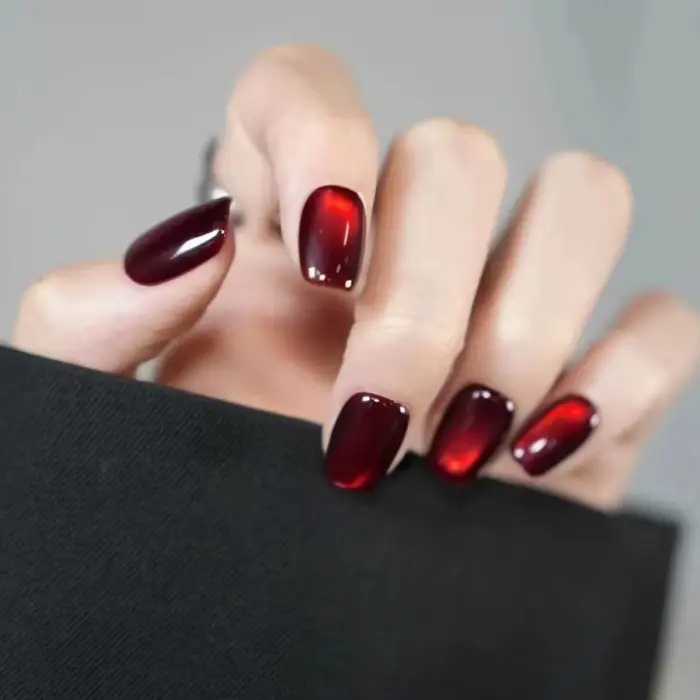 Faux ongles à tête carrée