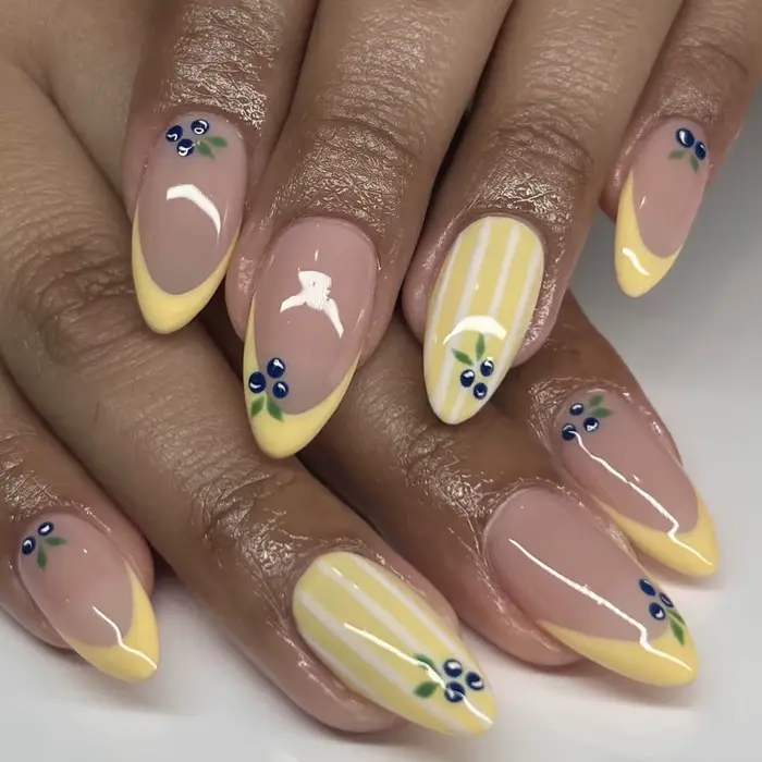 Faux ongles courts français amovibles à presser