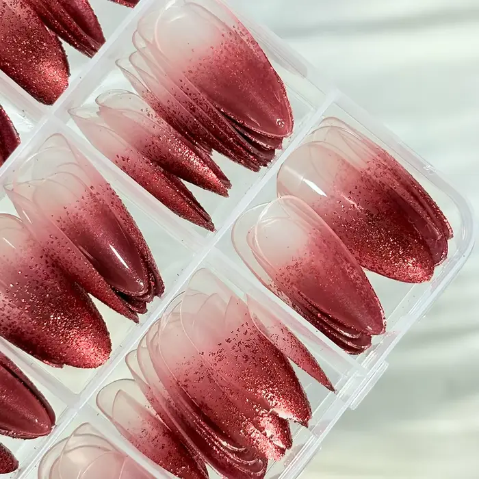 144 faux ongles en boîte