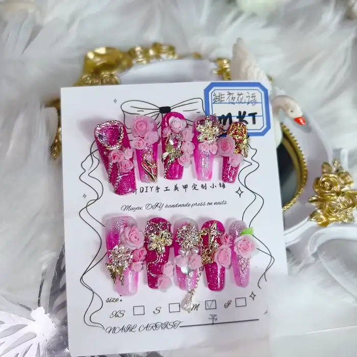 Presse sur les ongles fait à la main rose ombré 3D or Rose accentué superbe Design faux ongles ensem
