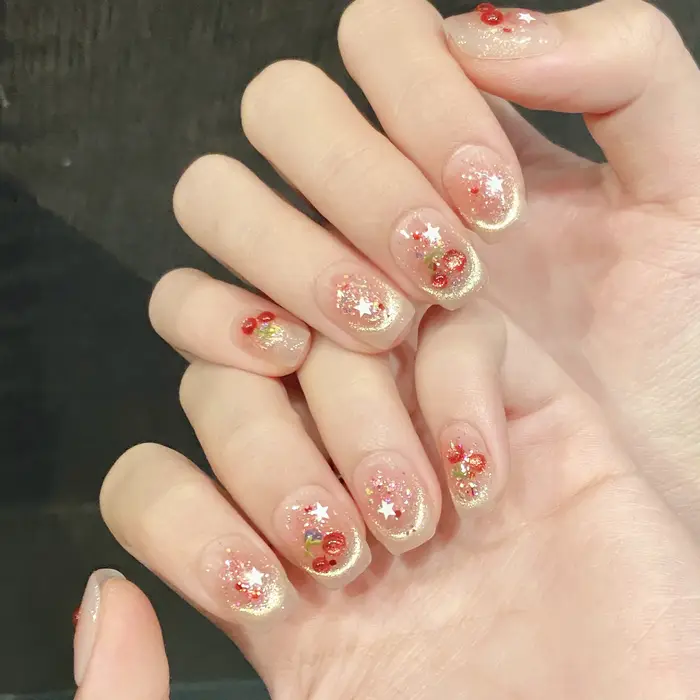 Faux ongles à pression cerise douce pour femmes et filles