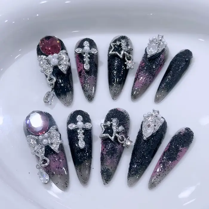 Faux Ongles de Luxe Faits Main à Coller Oblivion Dark Spice Girls
