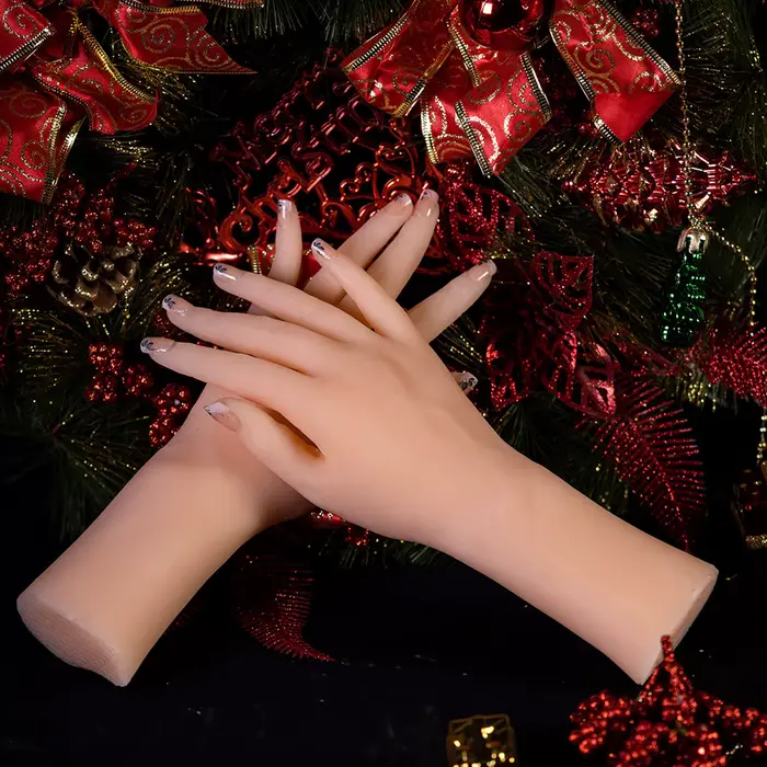 Mannequin en silicone pour la pratique des ongles, outil de formation à la manucure féminine, modèle