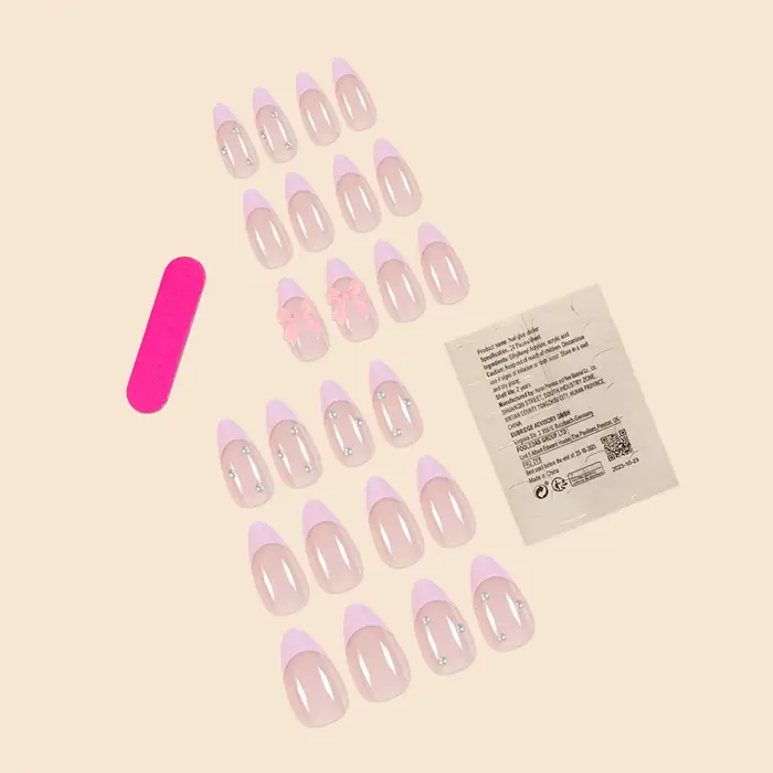 Nouveautés 24 pièces taille courte goutte d'eau française bords roses et nœuds de perles filles femmes ensemble de faux ongles portables