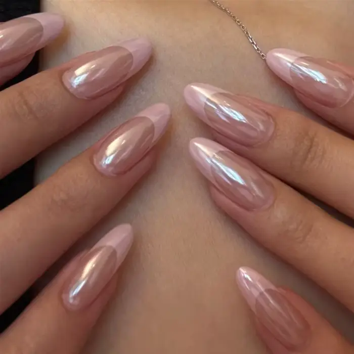 Faux ongles amande bleu nacré effet aurore brillant, style été français, prêts à poser et détachables