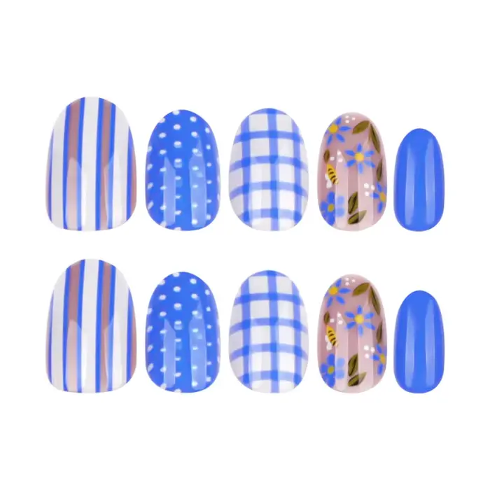 Faux ongles à rayures bleues et blanches