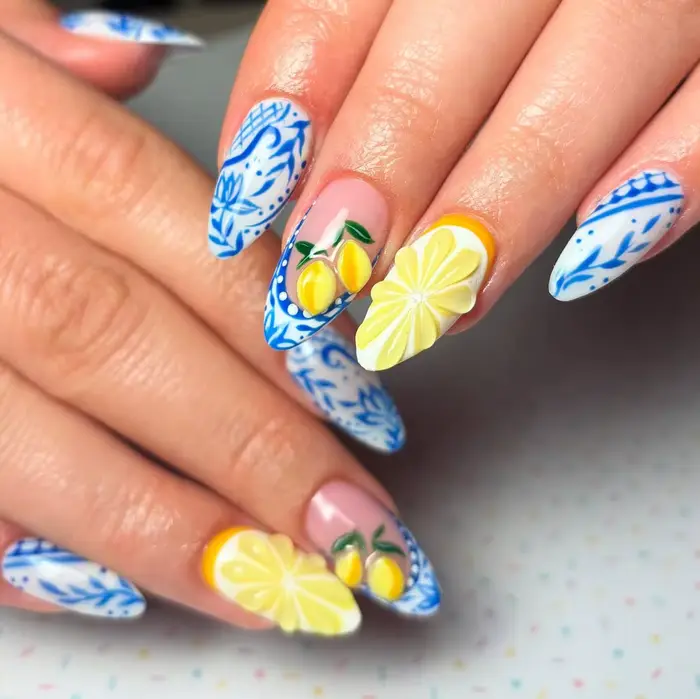 Ongles amande bleu jaune
