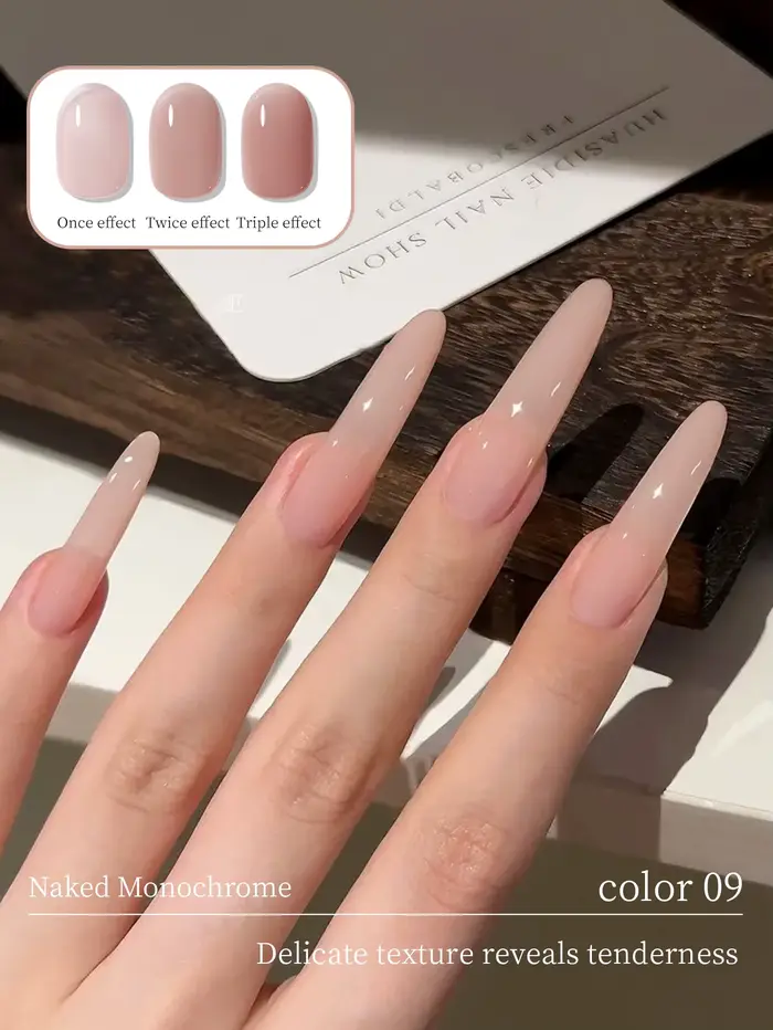 1 vernis à ongles gel nude de 15 ml avec une finition translucide et brillante. Un incontournable pour le nail art