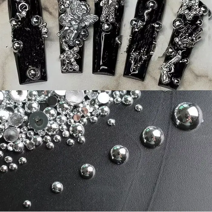 Breloque en perle demi-ronde pour ongles