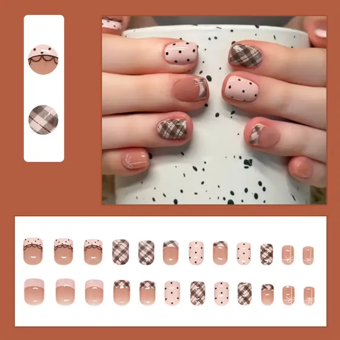 Faux ongles courts carrés Sweet Girls à presser