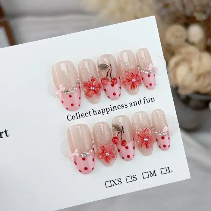 10 faux ongles faits main rose cerisier