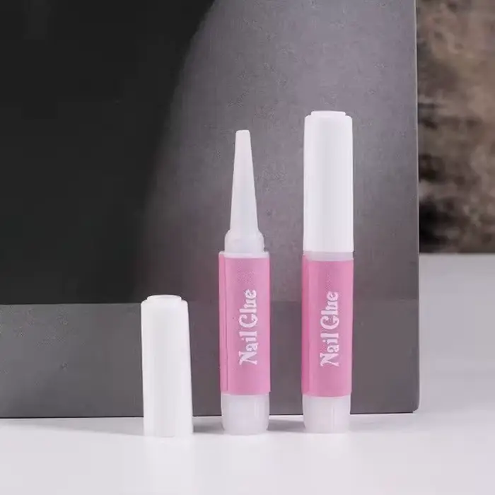 Colle à ongles pour faux ongles