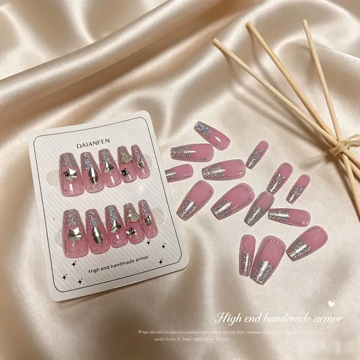 Faux ongles à presser, kit complet de 24 pièces