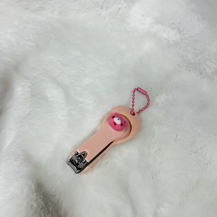Coupe-ongles ours de dessin animé mignon, coupe-ongles portables colorés avec porte-clés, formes ado