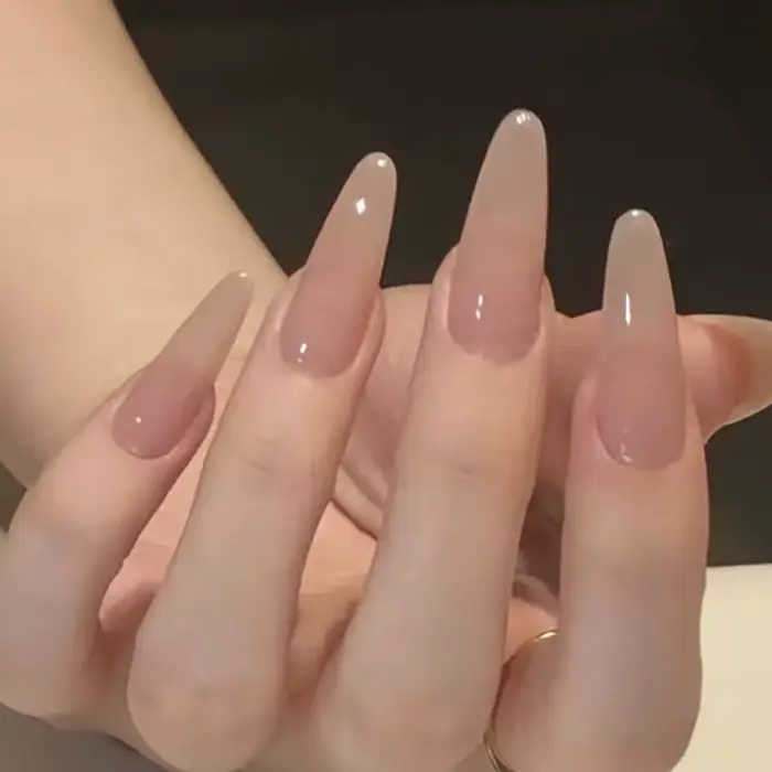 24 faux ongles à presser, longs et pointus, style French, dégradé blush, simple, en acrylique, ensem