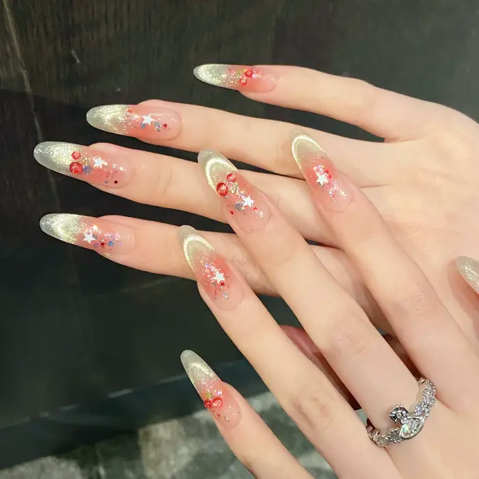 Faux ongles à pression cerise douce pour femmes et filles