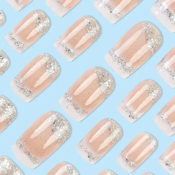 24 pièces/ensemble Faux ongles carrés moyens pour femmes et filles
