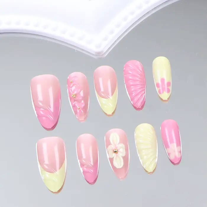 Faux ongles de Style français