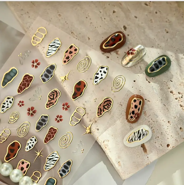Autocollants pour ongles à motif animal rétro
